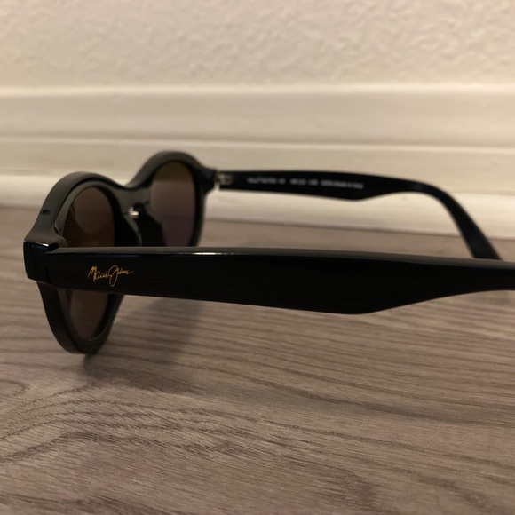 Maui Jim Leia sunglasses - Picture 3 of 6